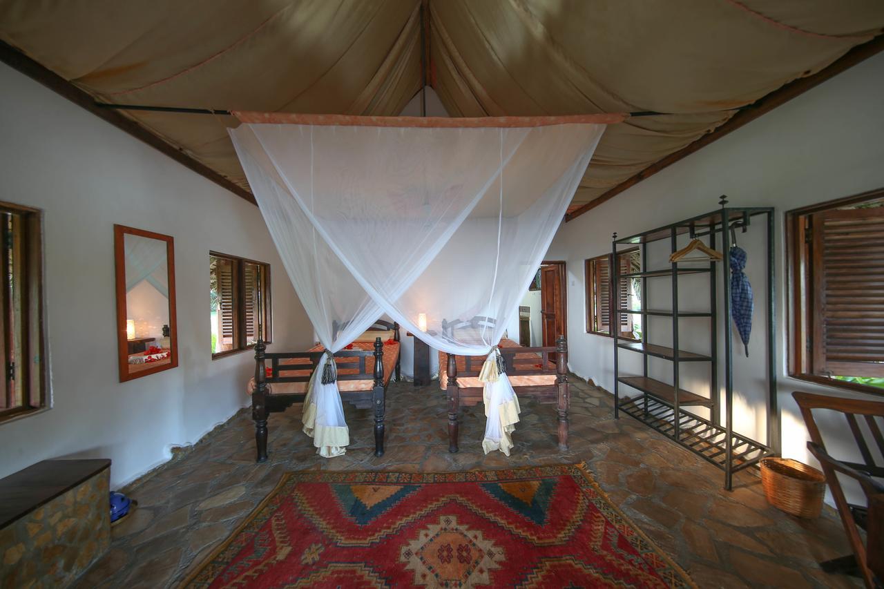 Kinasi Lodge Utende Экстерьер фото